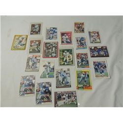 LOT 20 ASSORTED BARRY SANDERS FOOTBALL CARDS