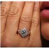 Image 1 : 14KT White Gold 0.76ctw Diamond Ring