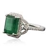 Image 2 : 14KT White Gold 4.33ct Emerald and Diamond Ring