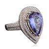 Image 2 : 14KT Two-Tone Gold 4.23ct Tanzanite and Diamond Ring