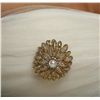 Image 1 : 14KT Yellow Gold 1.15ctw Diamond Vintage Pin