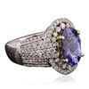 Image 2 : 14KT Two-Tone Gold 4.12ct Tanzanite and Diamond Ring