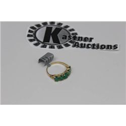 10K GOLD EMERALD (2.40ct) RING
