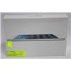 Image 1 : 16GB APPLE IPAD MINI W/ RETINA DISPLAY
