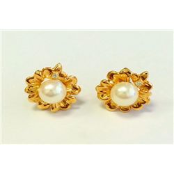 Natural Pearl Earring  14K Yellow Gold