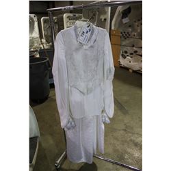 WHITE ARABIAN PRINCE COSTUME