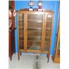 Image 1 : EARLY 1900S QUARTER SEWN OAK GLASS FRONT DISPLAY CABINET