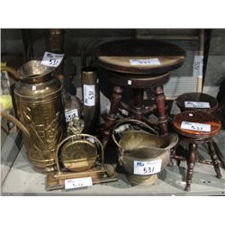 SHELF LOT OF VINTAGE COLLECTABLES; PIANO STOOLS, WASHBOARD, ARTILLERY SHELL CASES, BRASSWARES, ETC