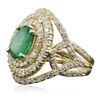 Image 4 : 14KT Yellow Gold 2.58ct Emerald and Diamond Ring