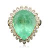 Image 3 : 14KT Yellow Gold 10.11ct Emerald and Diamond Ring