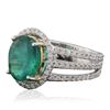 Image 4 : 14KT Two-Tone Gold 2.21ct Emerald and Diamond Ring