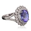 Image 2 : 18KT White Gold 3.95ct Tanzanite and Diamond Ring