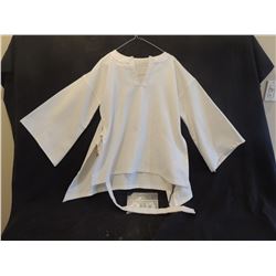 STAR TREK SAAVIK OFF DUTY ROBE WHITE