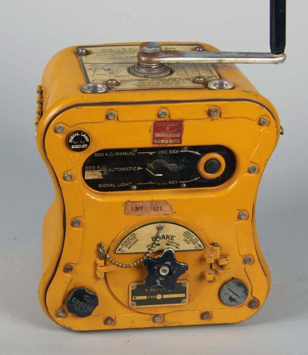 Gibson Girl Lifeboat Hand Crank Survival Radio