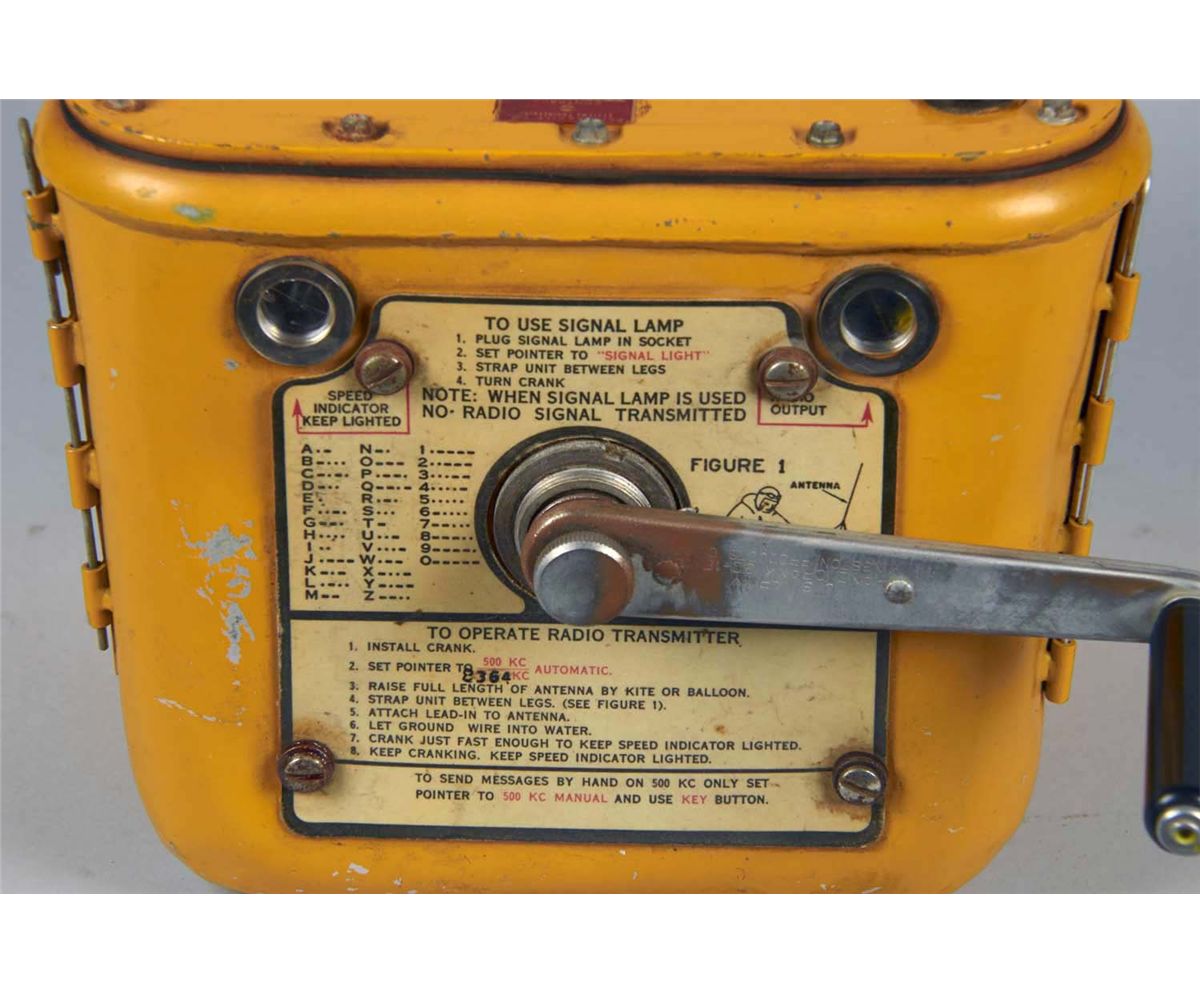 Gibson Girl Lifeboat Hand Crank Survival Radio