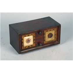 Travler Wood Tabletop Clock Radio