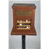 Image 2 : Spool And Thread Floor Swiveling Display Case