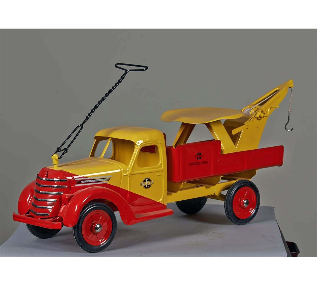 buddy l wrecker truck