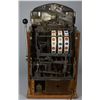 Image 2 : 5 ¢ Jennings Sun Chief "Nevada Club" Slot Machine