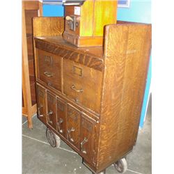 EARLY 1900S QUARTERSAWN OAK FILING CABINET ON WHEELS