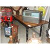 Image 1 : PINE PLANK TOP SINGLE DRAWER HARVEST TABLE