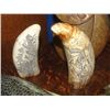 Image 2 : GROUP LOT OF ASSORTED INUIT SOAP STONE CARVINGS; SCRIMSHAW, FAUX WHALES TEETH, ETC