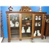 Image 1 : EARLY 1900S QUARTERSAWN OAK WITH BEAUTIFULLY CARVED SIDE PILLARS AND BALL FEET 3 COMPARTMENT GLASS