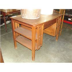 EARLY 1900S MISSION OAK ARTS AND CRAFTS SINGLE DRAWER WITH BOOKSHELF SIDES WRITING DESK