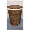 Image 1 : Wicker Hamper