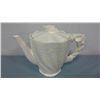 Image 1 : Seashell "Mother of Pearl" Teapot (6" high)