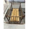 Image 1 : Antique Rocking Crib