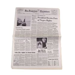 Big Eyes 'Eye Did It' Newspaper Movie Props