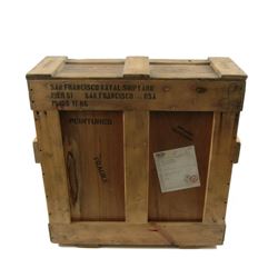 Big Eyes Walter Keane (Christoph Waltz) Movie Props