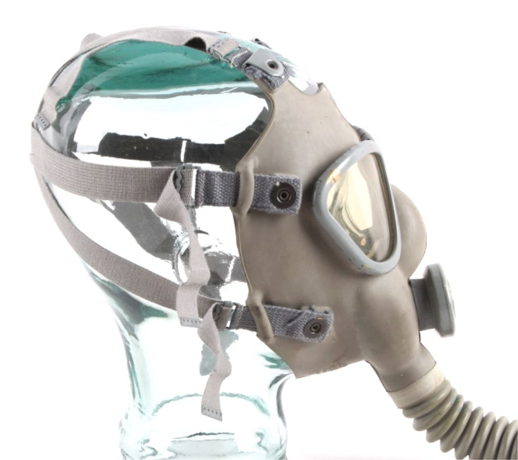 Service Mask WWII Army Lightweight Service Mask M3 This is an o
