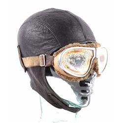 WWI Leather Flight Helmet & Goggles The lot featur