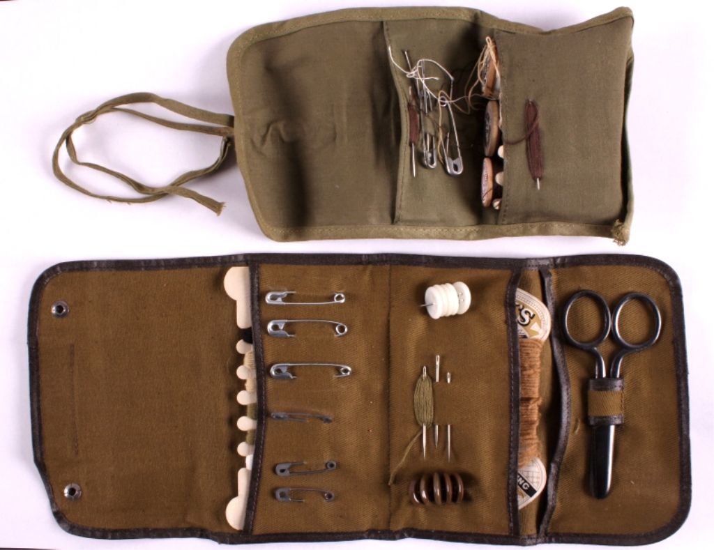 U.S. Military Sewing Kits This is a pair of U.S. m