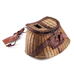 Antique Leather & Weave Fishing Creel This is a ha