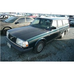 92 Volvo 240 4 Dr STD Wagon - T - DRIVE