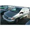 Image 1 : 99 Toyota Sienna 4 Dr  Passenger Van - T - DRIVE