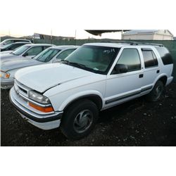 00 Chevrolet Blazer 4 Dr  4WD SUV - ADT - NR