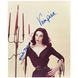  Vampira , Malia Nurmi original signed 8x10 photograph