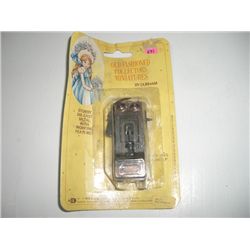 VINTAGE OLD FASHIONED MINIATURES *TELEPHONE-OLD FACHIONED* DIE-CAST METAL IN ORIGINAL PACKAGE*!!