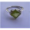 Image 1 : 2.480g Ring of Peridot Made in 925 Silver