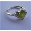Image 2 : 2.480g Ring of Peridot Made in 925 Silver