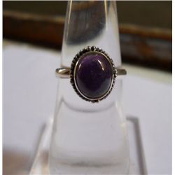2.850g  Ring of Amethsyt Made in 925 Silver