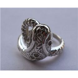 5.360g Snake Design Ring Made in 925 Silver