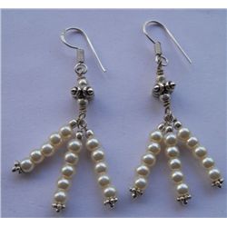 6.210g Earring of Pearl Made in German Silver