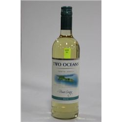 750ML BOTTLE OF TWO OCEANS PINOT GRIGIO WHITE WINE