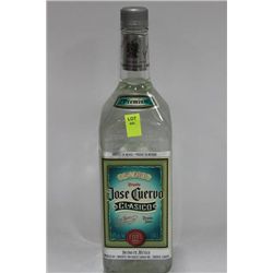 1.14L BOTTLE OF JOSE CUERVO CLASSIC TEQUILA 40%