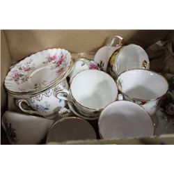 ESTATE BOX OF ENGLISH CUP AND SAUCER SETS